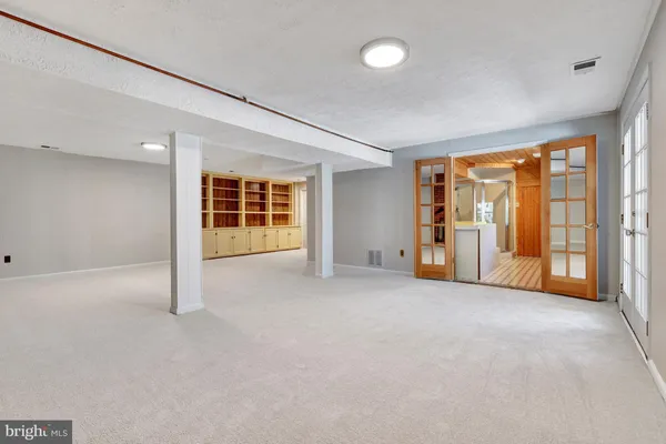 $1,800,000 | 6516 Anna Maria Court, McLean, VA 22101