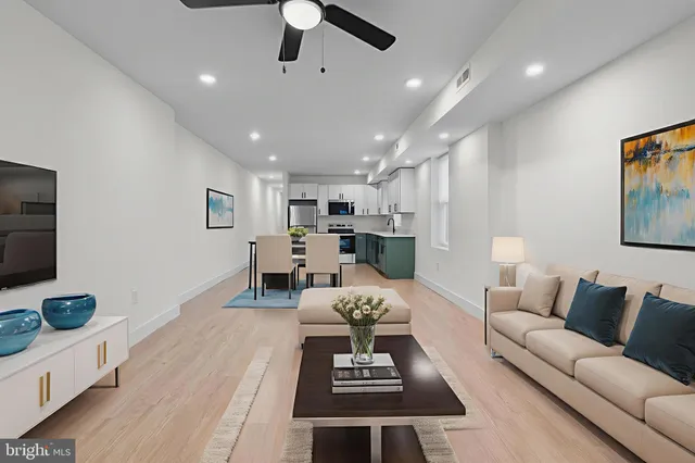 $1,500 | 2200 East Fayette Street, Baltimore, MD 21231