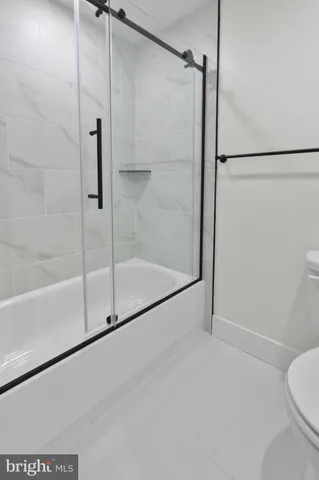 $1,500 | 2200 East Fayette Street, Baltimore, MD 21231