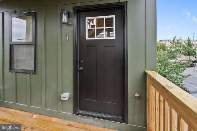 $1,500 | 2200 East Fayette Street, Baltimore, MD 21231