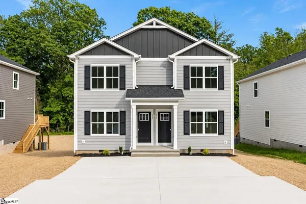 $394,999 | 255-257 Vanderbilt Road, Spartanburg, SC 29301