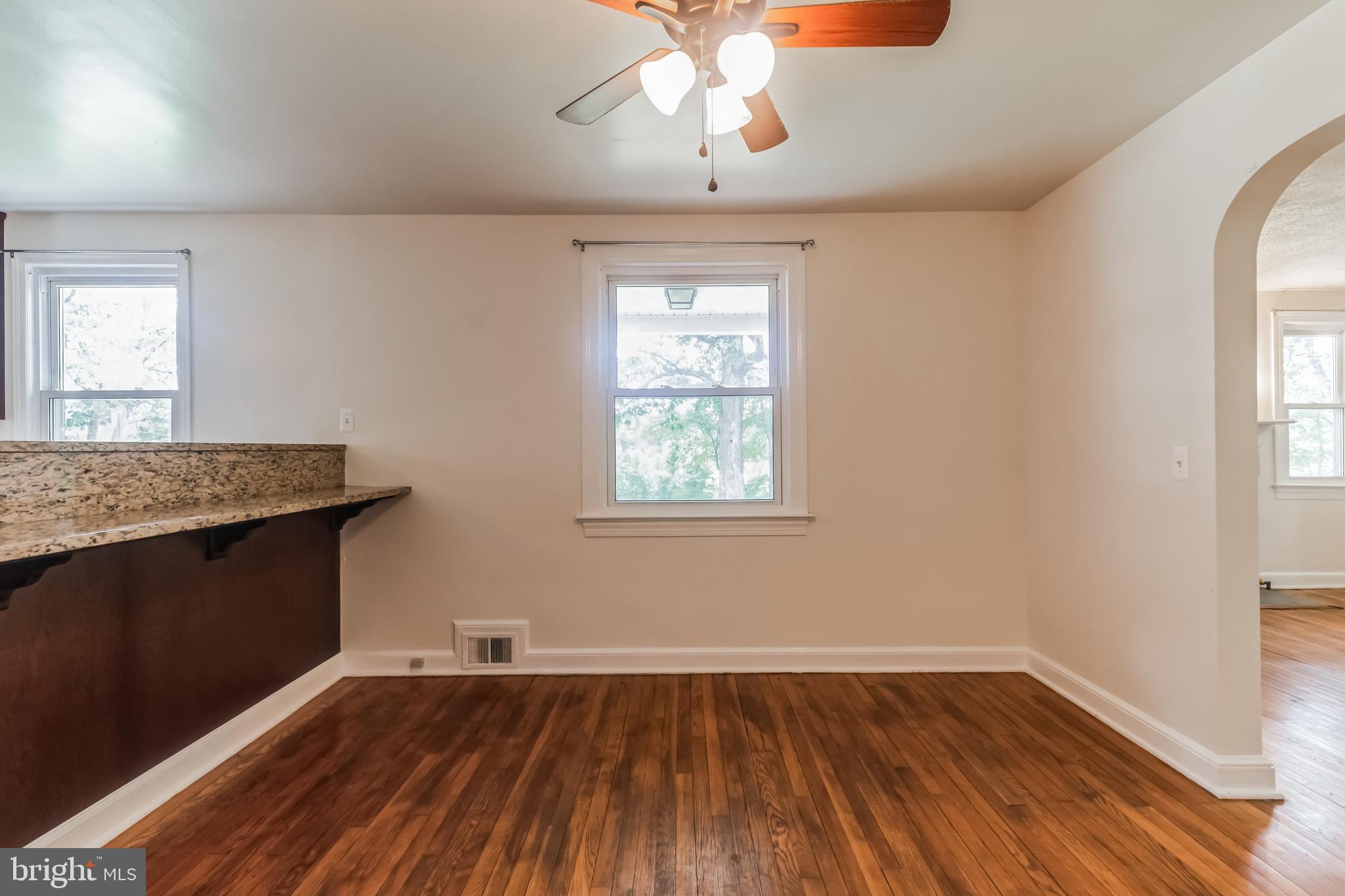 9330 Meetze Road Midland, VA 22728 - Photo 12 of 30 Gallery Image 12