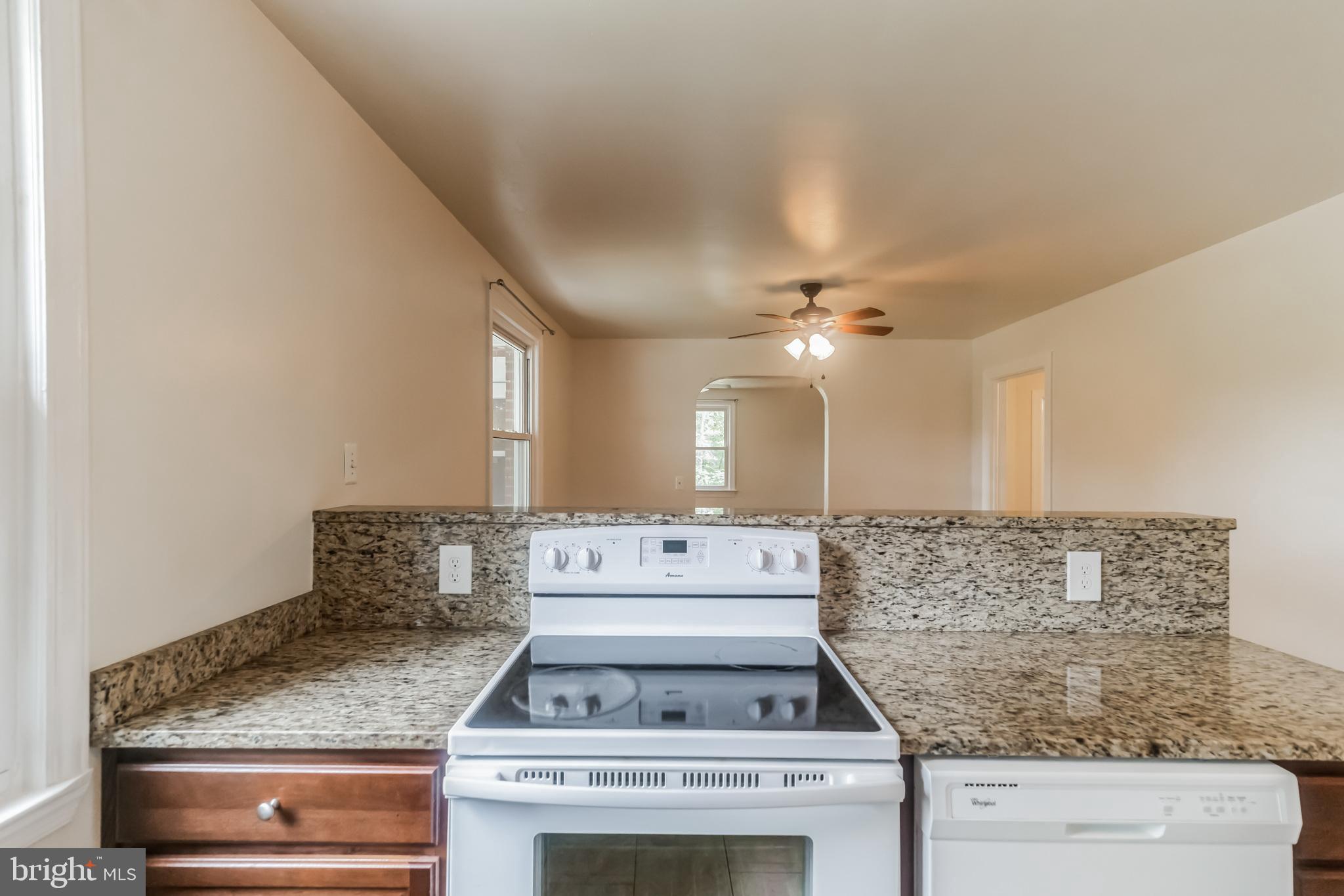 9330 Meetze Road Midland, VA 22728 - Photo 6 of 30 Gallery Image 6
