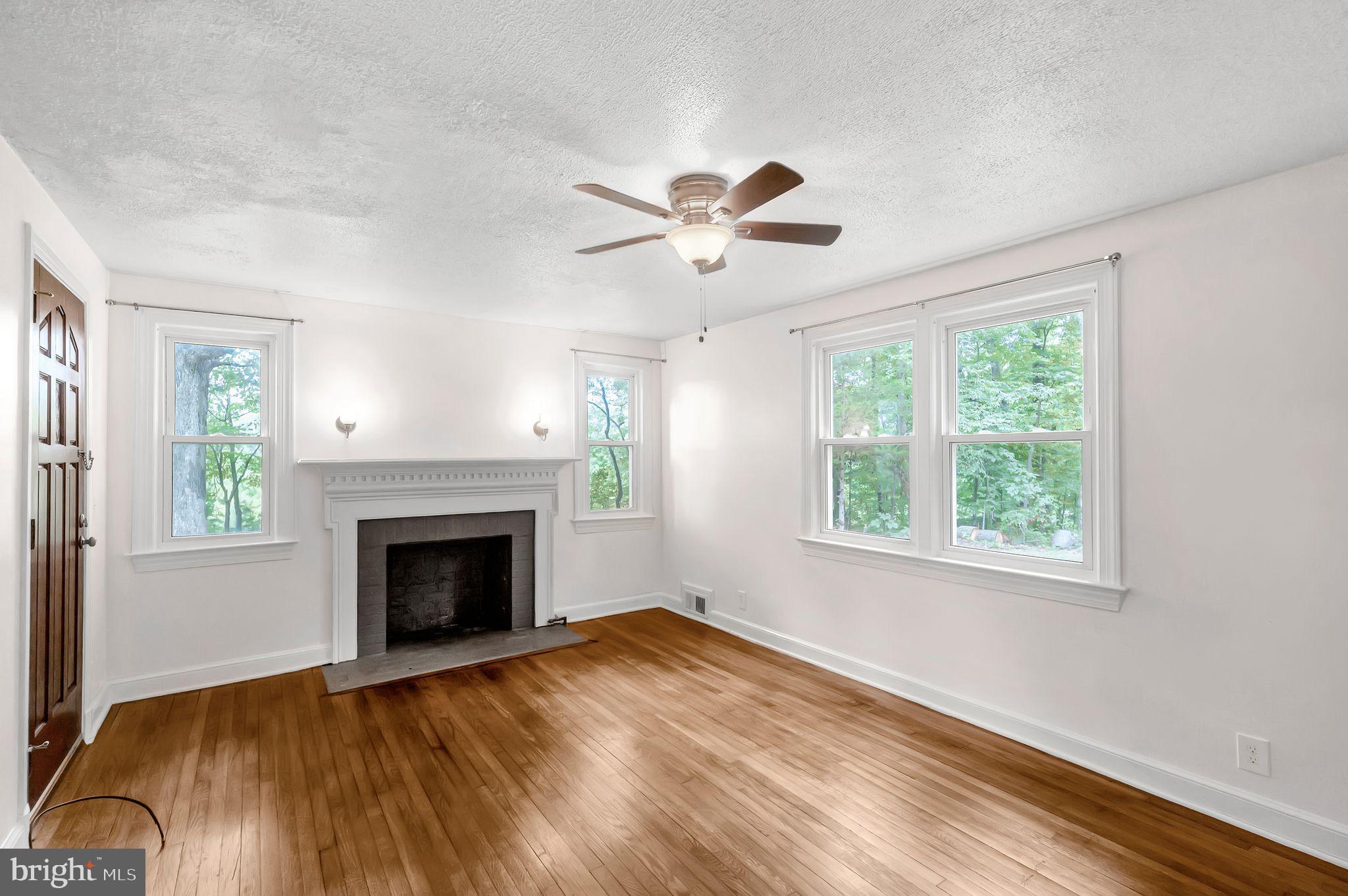 9330 Meetze Road Midland, VA 22728 - Photo 10 of 30 Gallery Image 10