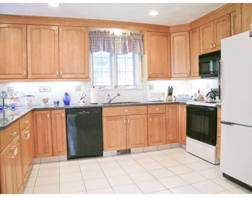 26 Old Planters Road Beverly, MA 01915 - Photo 12 of 25 Gallery Image 12