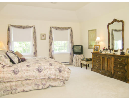 26 Old Planters Road Beverly, MA 01915 - Photo 20 of 25 Gallery Image 20