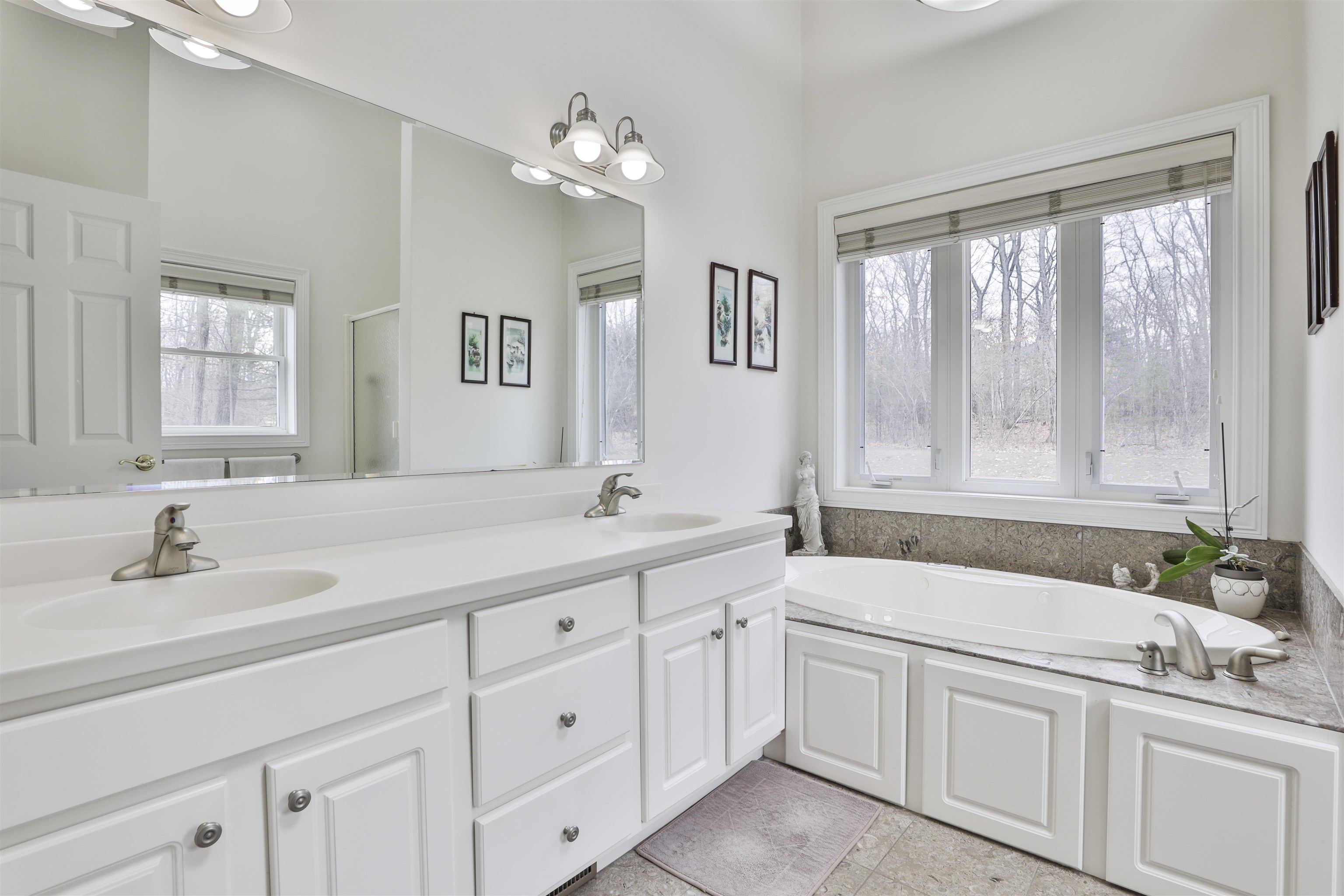 22 Carr Hill Road Windham, NH 03087 - Photo 12 of 38