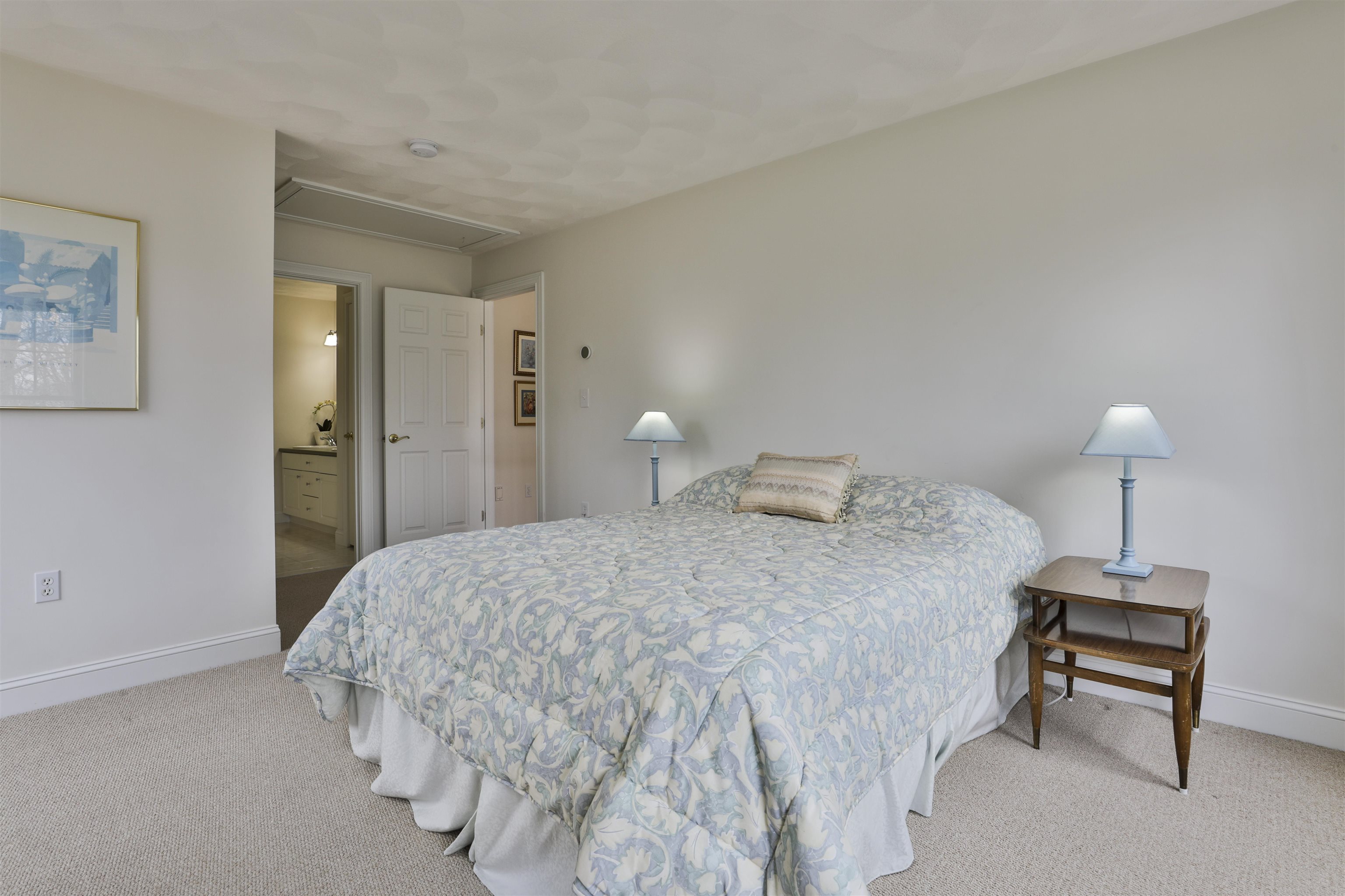 22 Carr Hill Road Windham, NH 03087 - Photo 26 of 38