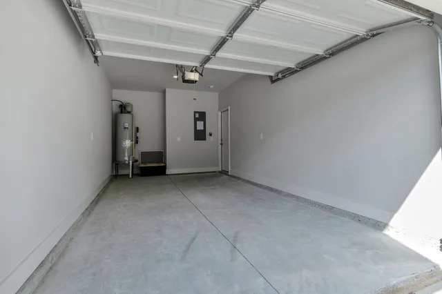 $2,390 | 539 Tulip Springs Road, Hermitage, TN 37076