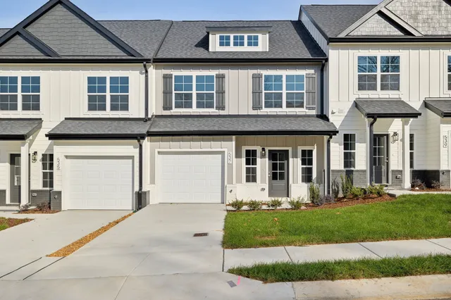 $2,390 | 539 Tulip Springs Road, Hermitage, TN 37076