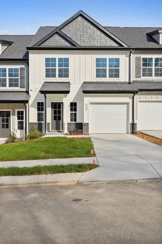 $2,390 | 539 Tulip Springs Road, Hermitage, TN 37076