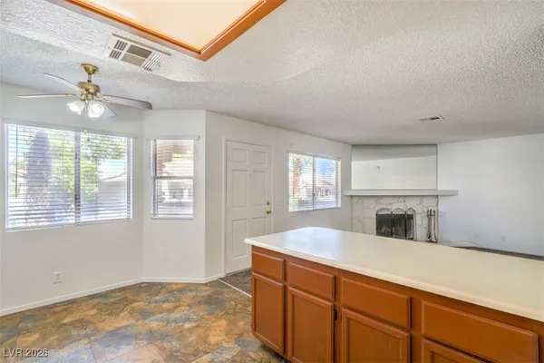 $1,350 | 1333 Pinto Rock Lane, Unit 202, Las Vegas, NV 89128