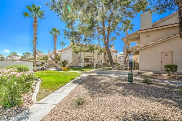 $1,350 | 1333 Pinto Rock Lane, Unit 202, Las Vegas, NV 89128