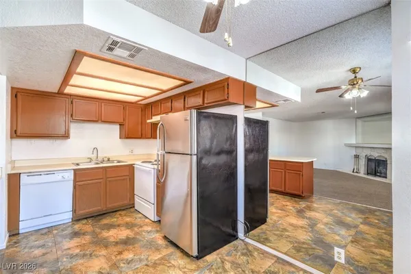 $1,350 | 1333 Pinto Rock Lane, Unit 202, Las Vegas, NV 89128