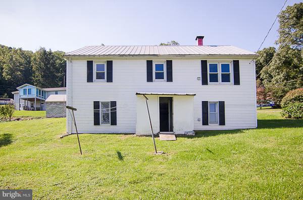 1055 Arnoldtown Road Jefferson, MD 21755 - Photo 3 of 21 Full daylight windows