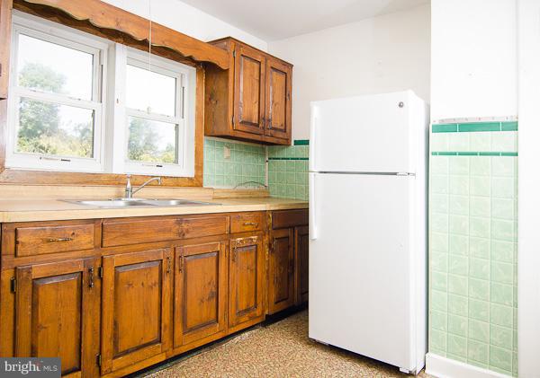 1055 Arnoldtown Road Jefferson, MD 21755 - Photo 10 of 21 Kitchen
