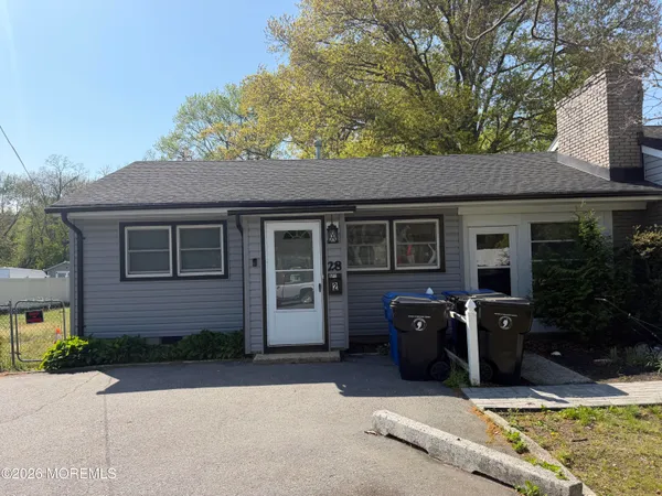 $3,750 | 28 New Monmouth Road, Unit 2, Middletown, NJ 07748