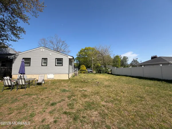 $3,750 | 28 New Monmouth Road, Unit 2, Middletown, NJ 07748