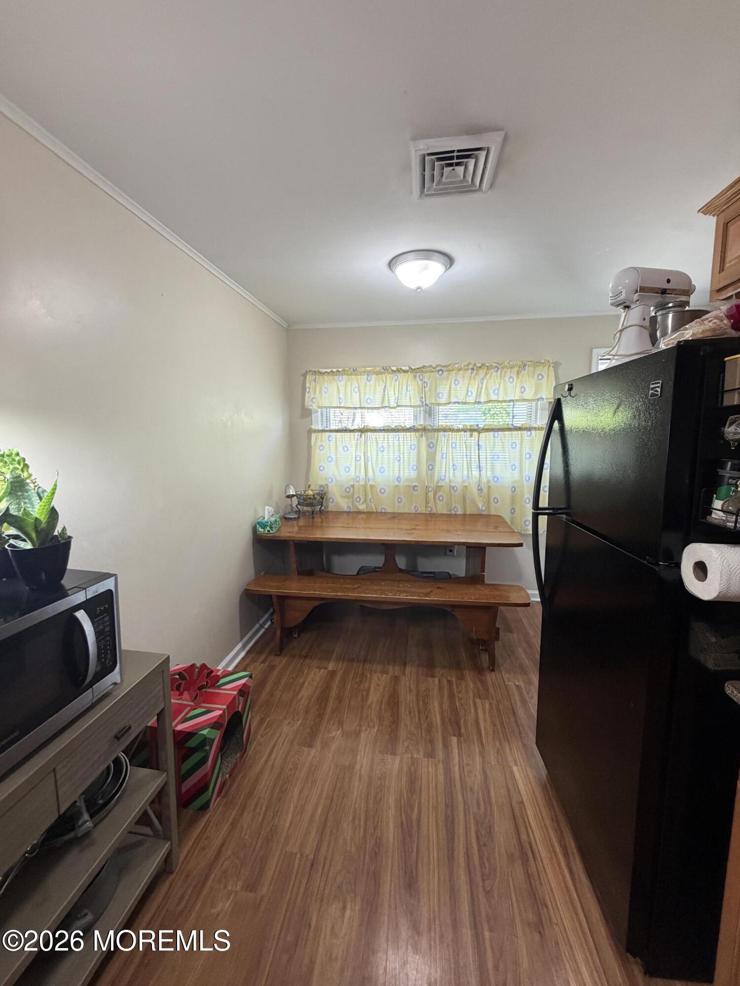 28 New Monmouth Road, Unit 2 Middletown, NJ 07748 - Photo 6 of 18 IMG_2350