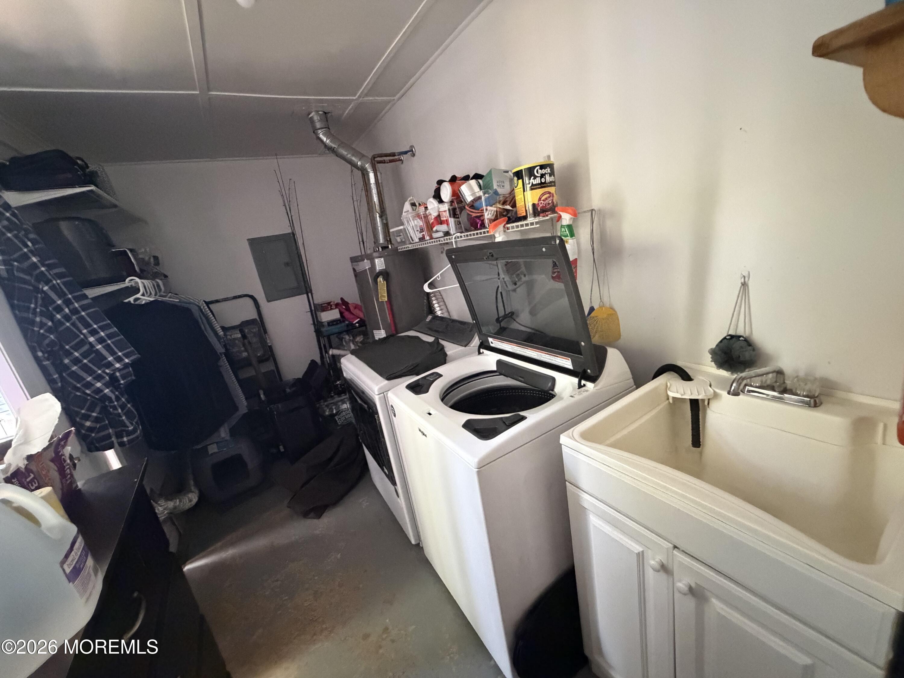28 New Monmouth Road, Unit 2 Middletown, NJ 07748 - Photo 10 of 18 IMG_2352