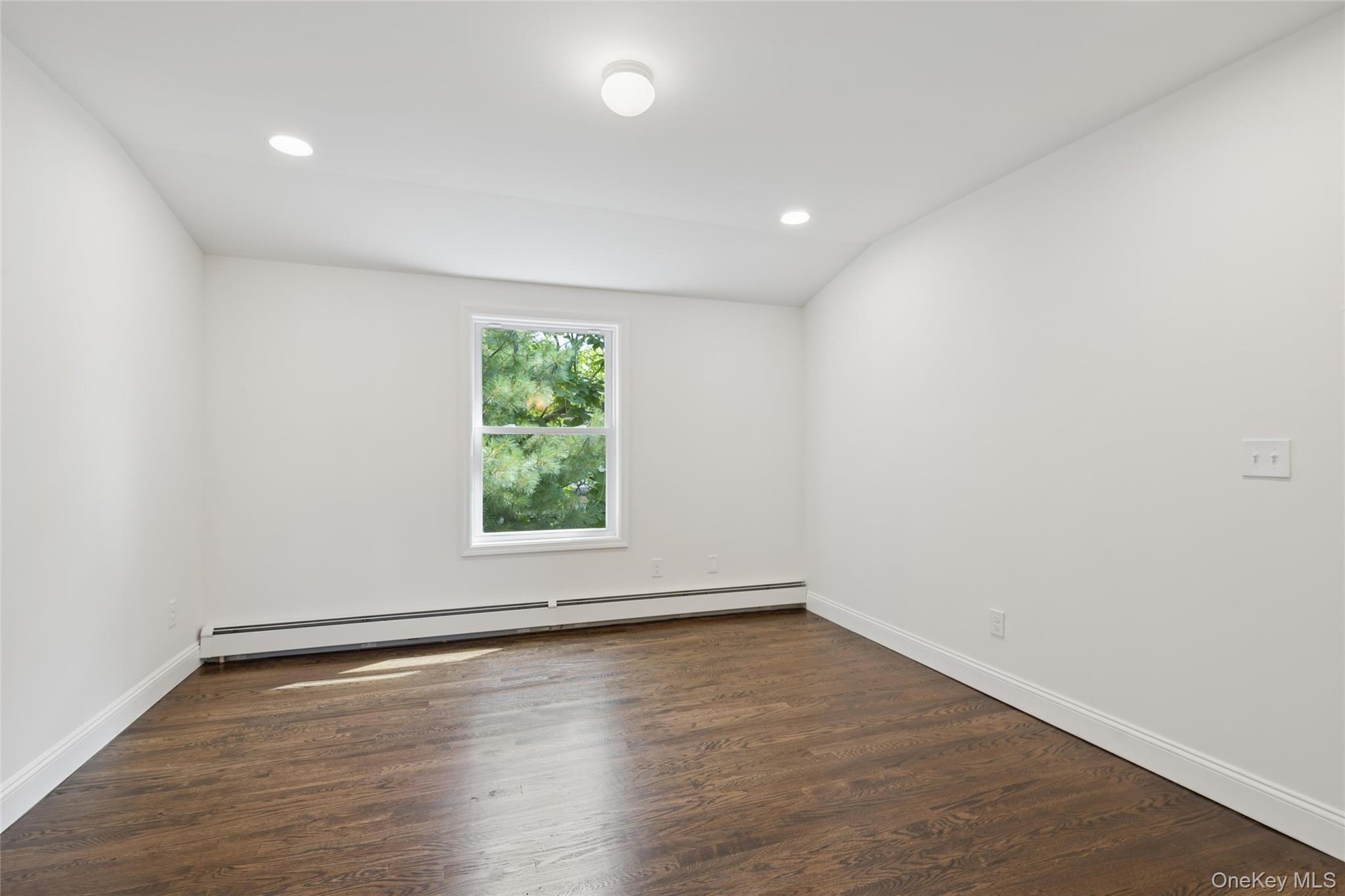1223 Udall Road Bay Shore, NY 11706 - Photo 13 of 30 Bedroom