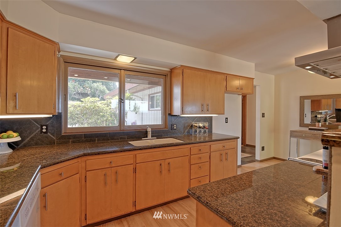 7829 Skipley Road Snohomish, WA 98290 - Photo 2 of 18