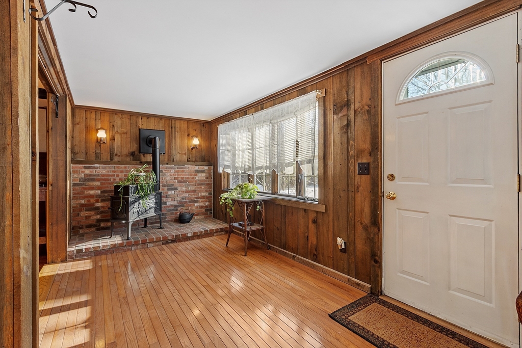 12 Otter River Road Templeton, MA 01468 - Photo 18 of 42