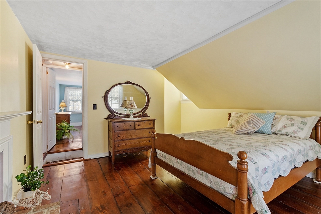 12 Otter River Road Templeton, MA 01468 - Photo 32 of 42