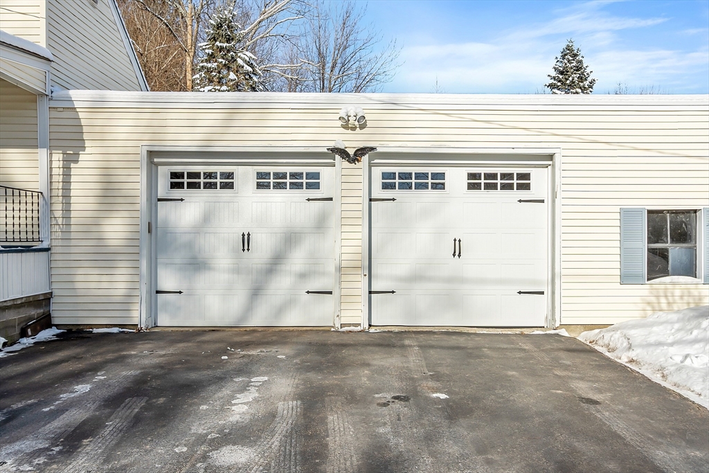 12 Otter River Road Templeton, MA 01468 - Photo 5 of 42