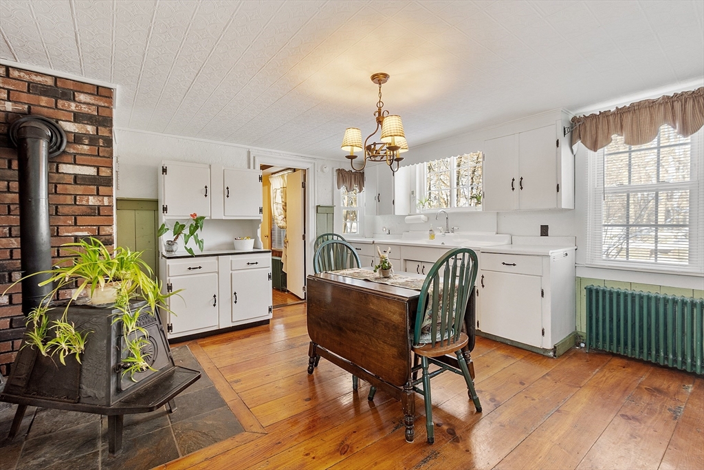 12 Otter River Road Templeton, MA 01468 - Photo 7 of 42