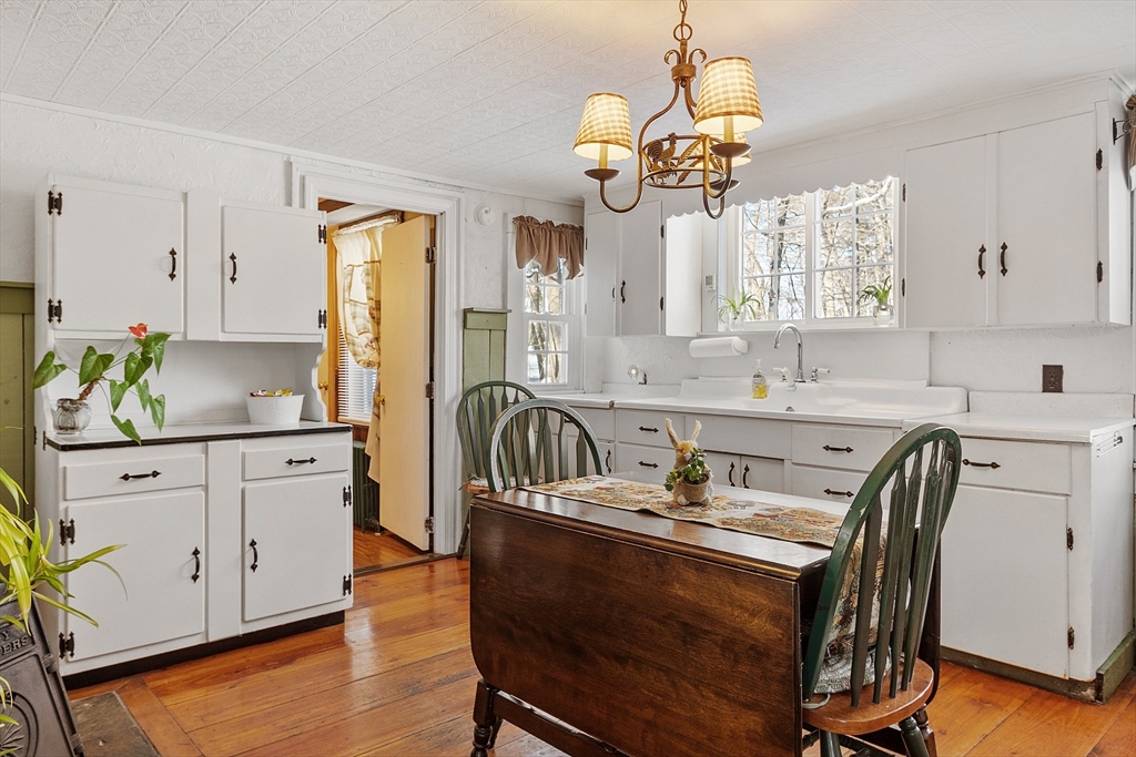 12 Otter River Road Templeton, MA 01468 - Photo 8 of 42