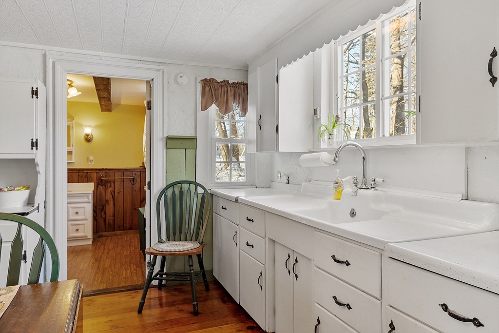 12 Otter River Road Templeton, MA 01468 - Photo 10 of 42