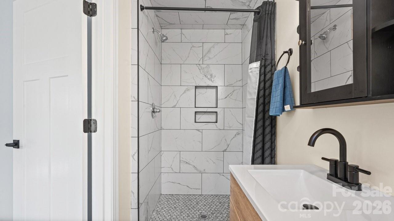 520 Summerow Road Stanley, NC 28164 - Photo 11 of 48