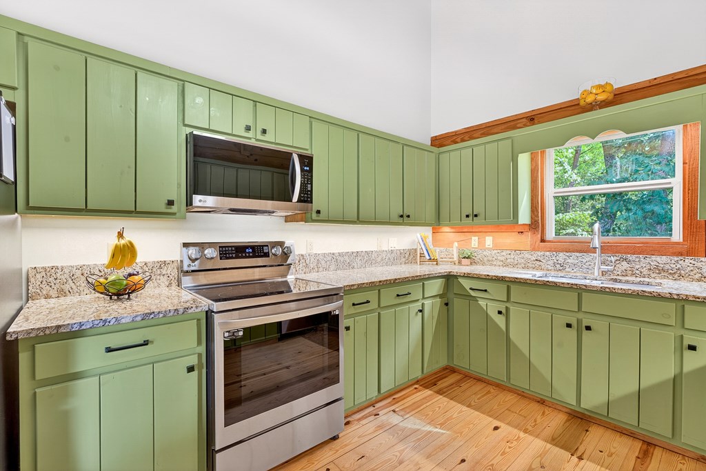 285 Julep Circle Ellijay, GA 30540 - Photo 15 of 56