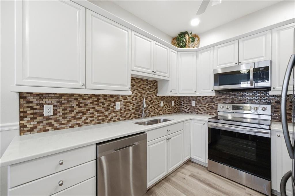 15028 Silversmith Circle Spring Hill, FL 34609 - Photo 15 of 59