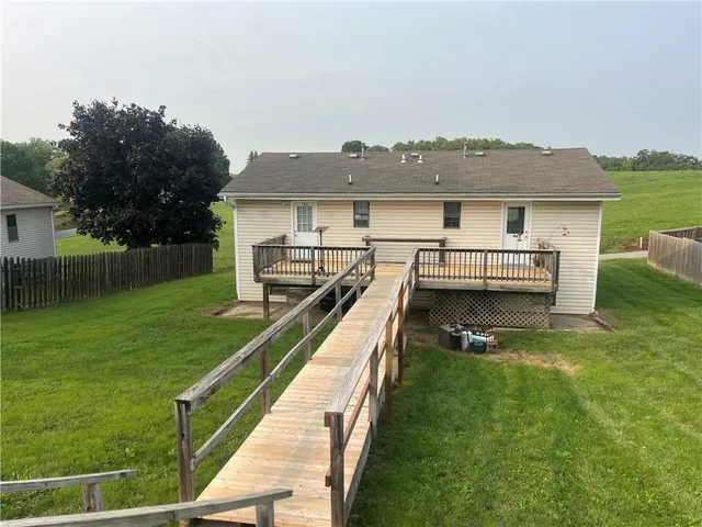 $199,999 | 104-106 Sherman Street, Wathena, KS 66090