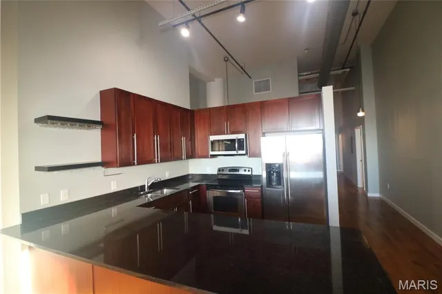 $135,000 | 1520 Washington Avenue, Unit 202, St. Louis, MO 63103