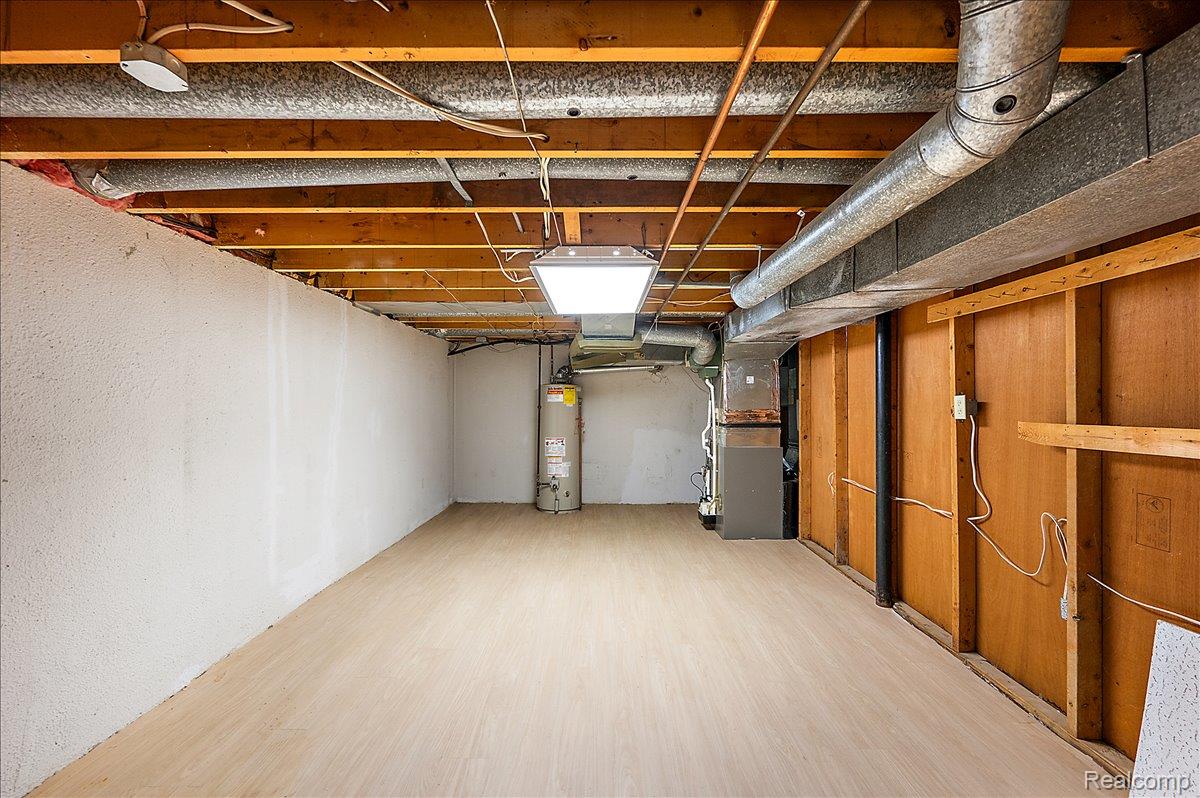 536 Rolling Rock Road Bloomfield Hills, MI 48304 - Photo 40 of 48 Storage