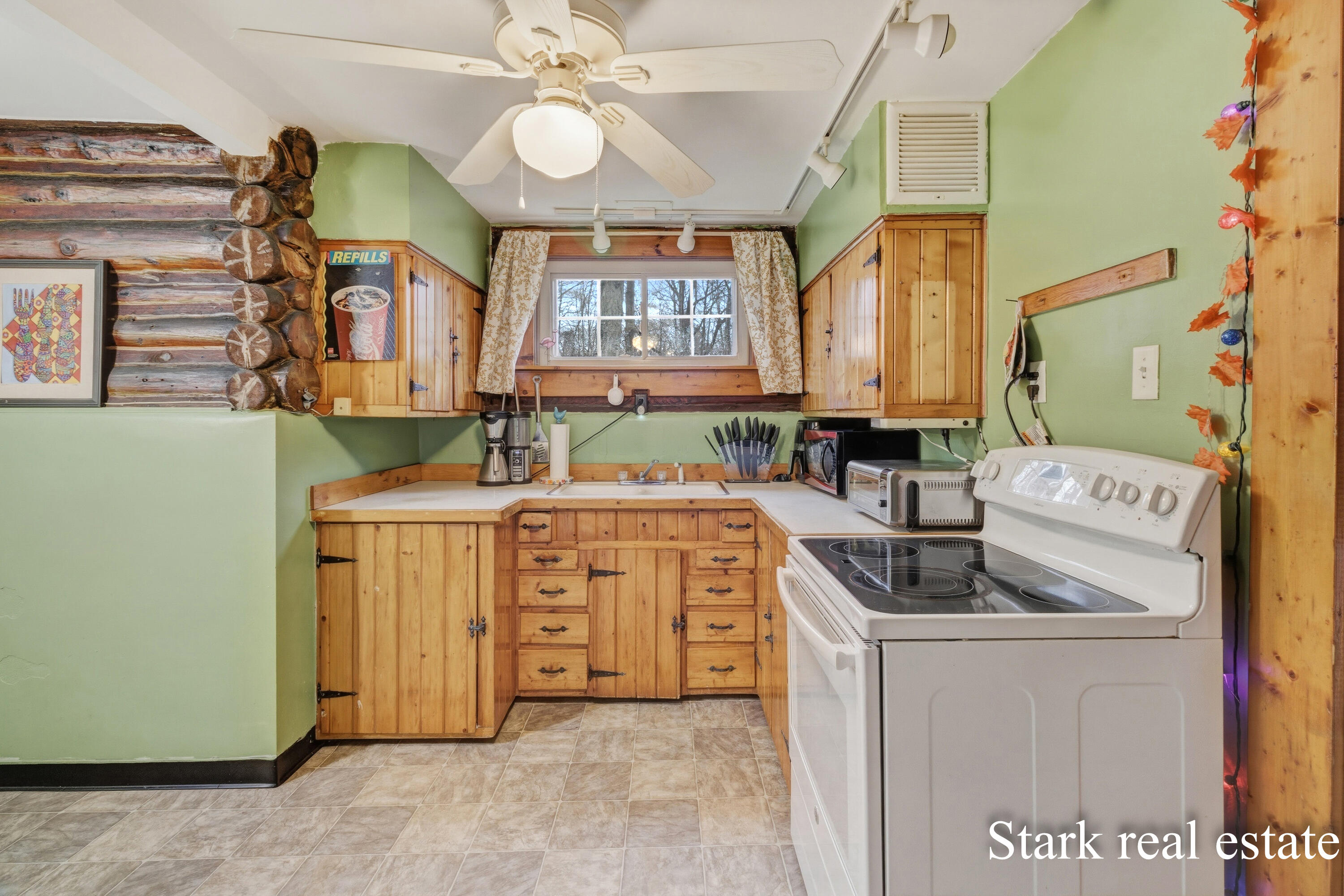 3865 West Giles Road Muskegon, MI 49445 - Photo 14 of 48 Rob Stark - 3865 W Giles Road (48)-14