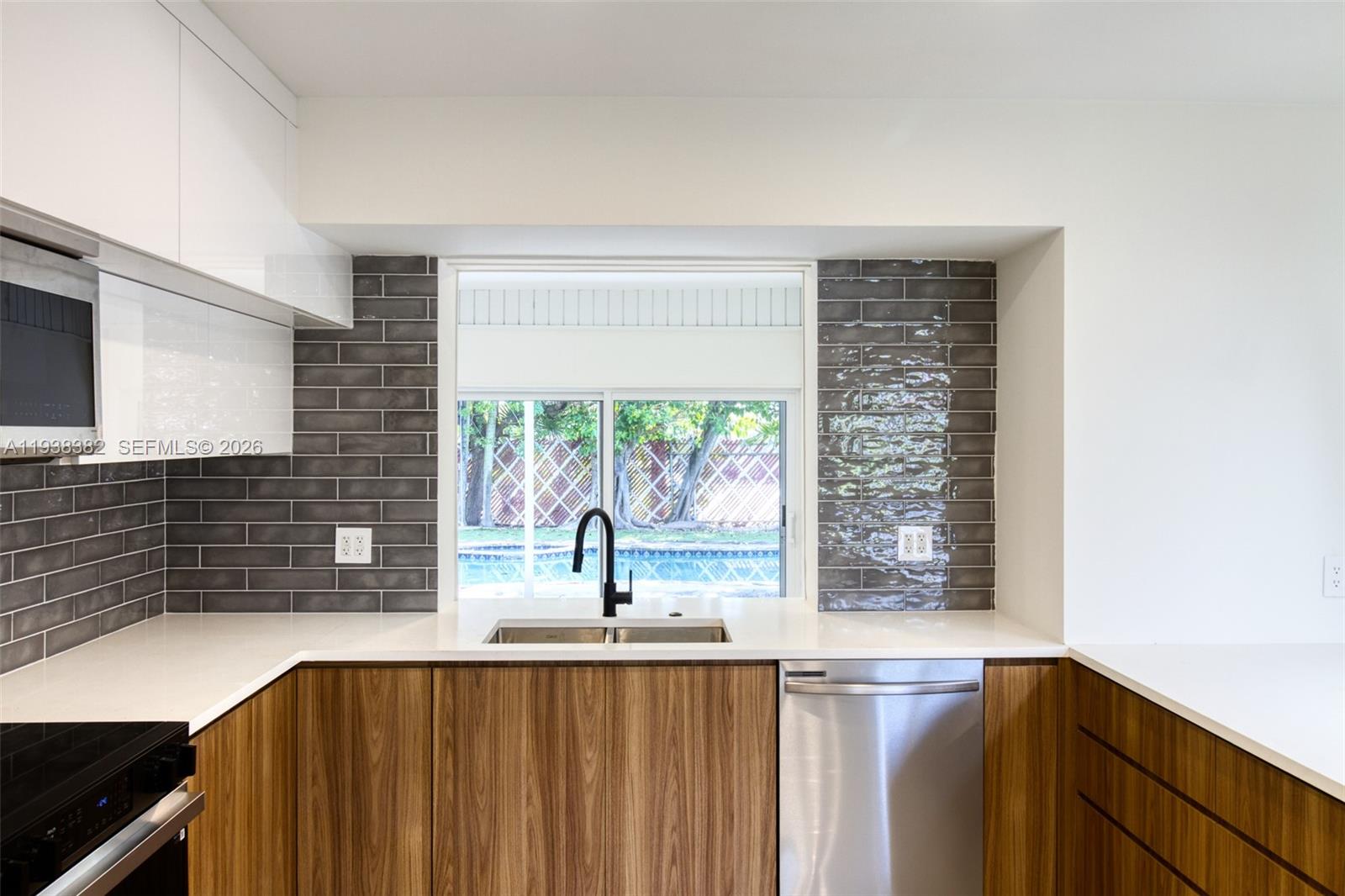 4308 Adams Street Hollywood, FL 33021 - Photo 12 of 56