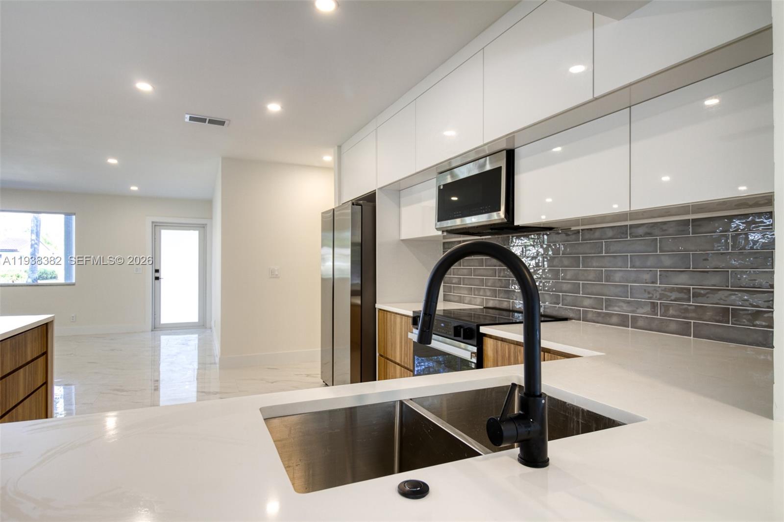 4308 Adams Street Hollywood, FL 33021 - Photo 17 of 56