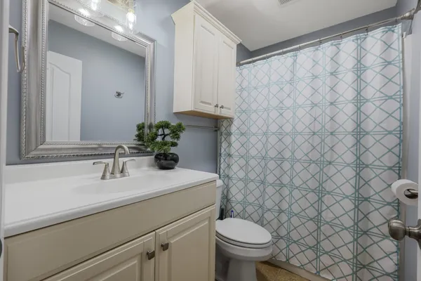 $549,999 | 2235 Jasmine Drive, Clarksville, TN 37043