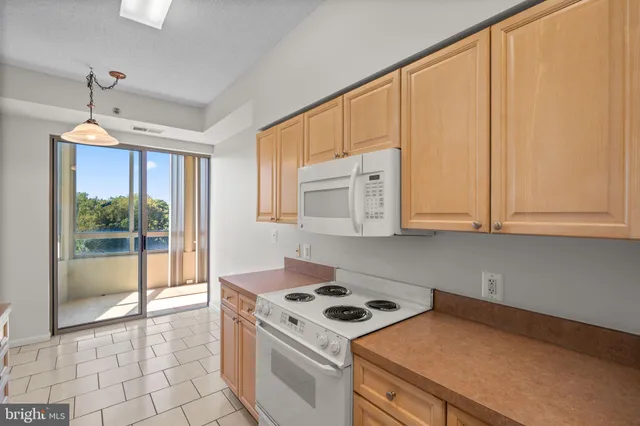 $449,000 | 3210 North Leisure World Boulevard, Unit 1001, Silver Spring, MD 20906