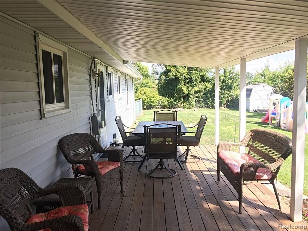 6506 Allen Road Fenton, MI 48430 - Photo 6 of 12 IMG_2647.JPG