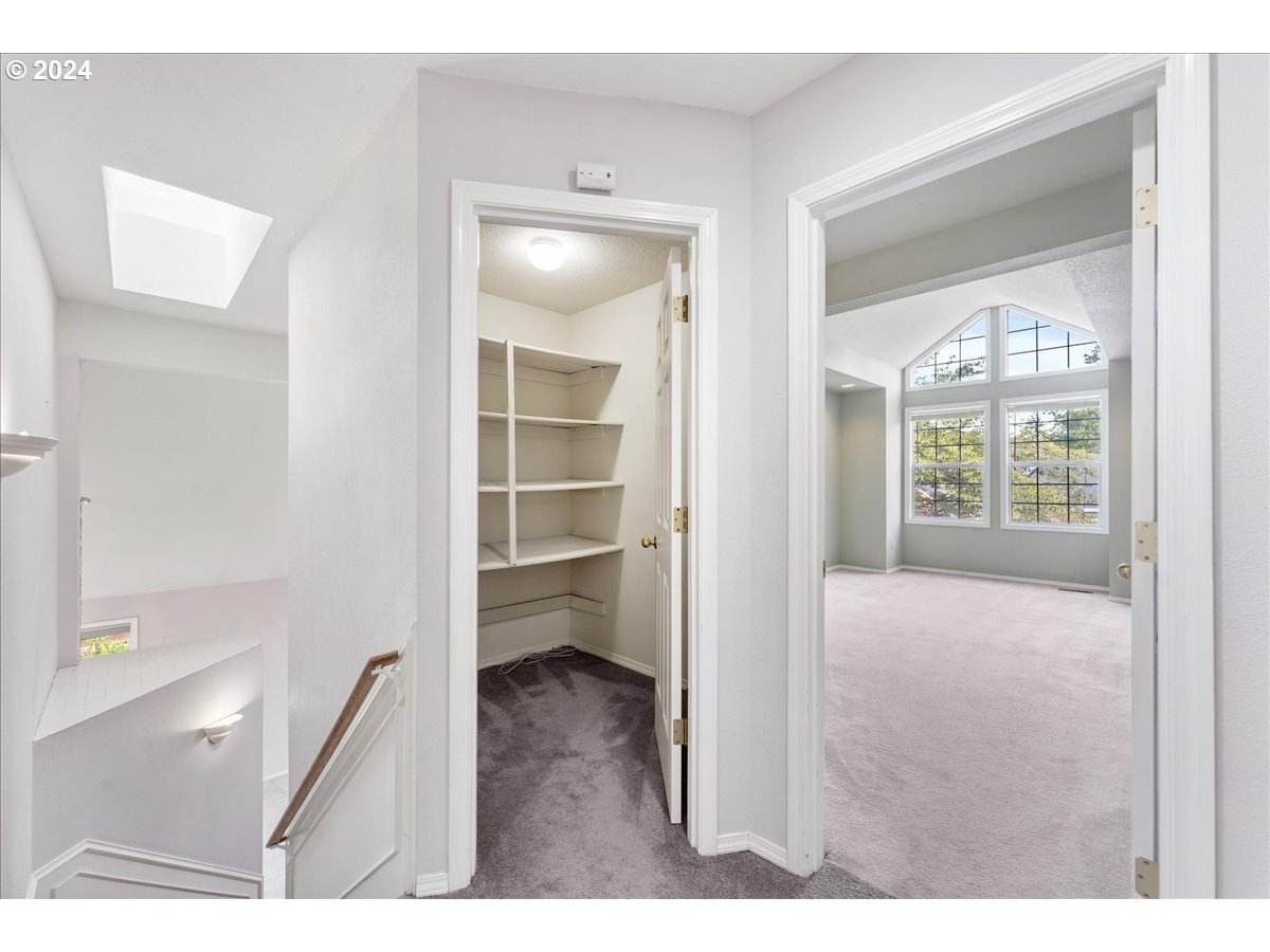 2925 Hunter Way West Linn, OR 97068 - Photo 30 of 46