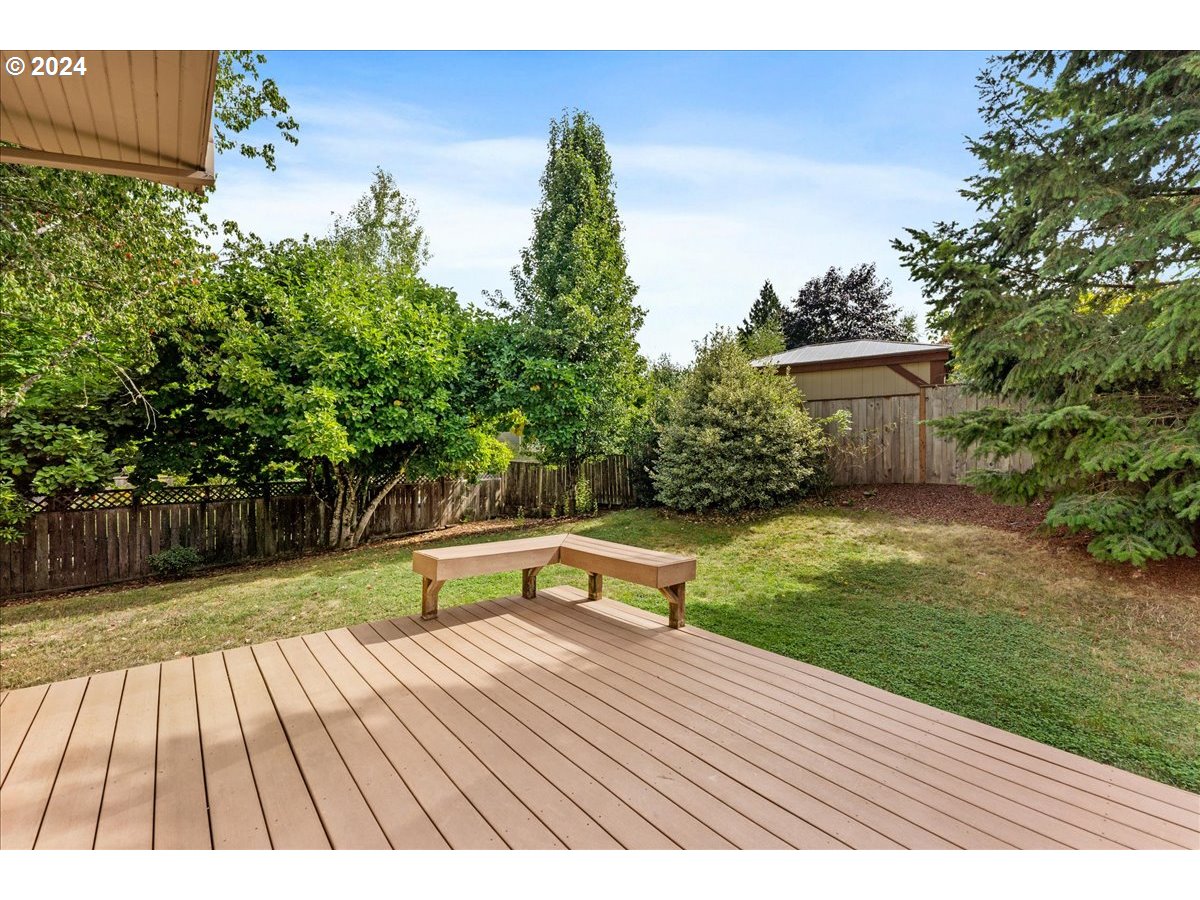 2925 Hunter Way West Linn, OR 97068 - Photo 9 of 46