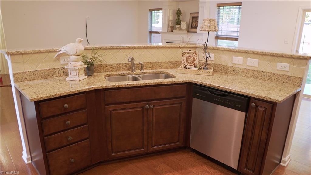 4626 White Beard Road High Point, NC 27265 - Photo 5 of 23 Upgraded Sink and Faucet in Island