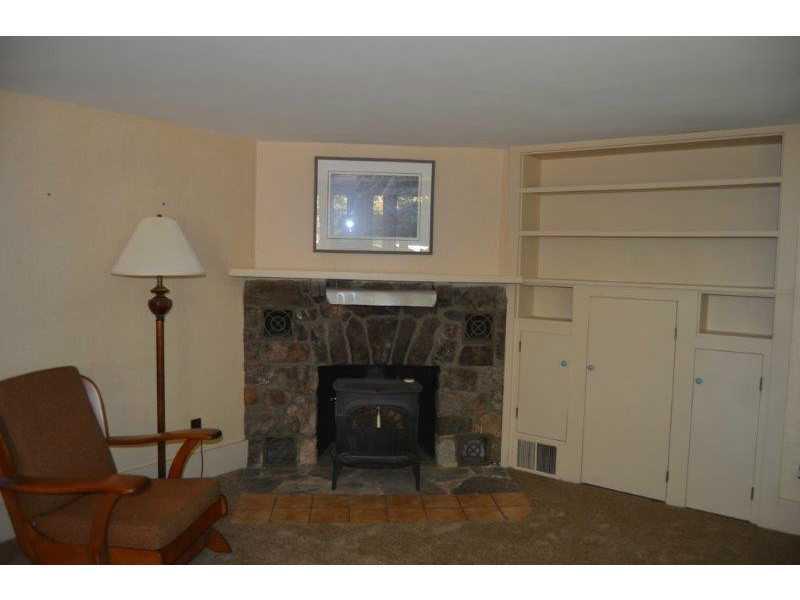 122 Kimball Corner Road Naples, ME 04055 - Photo 18 of 30 Living Room.