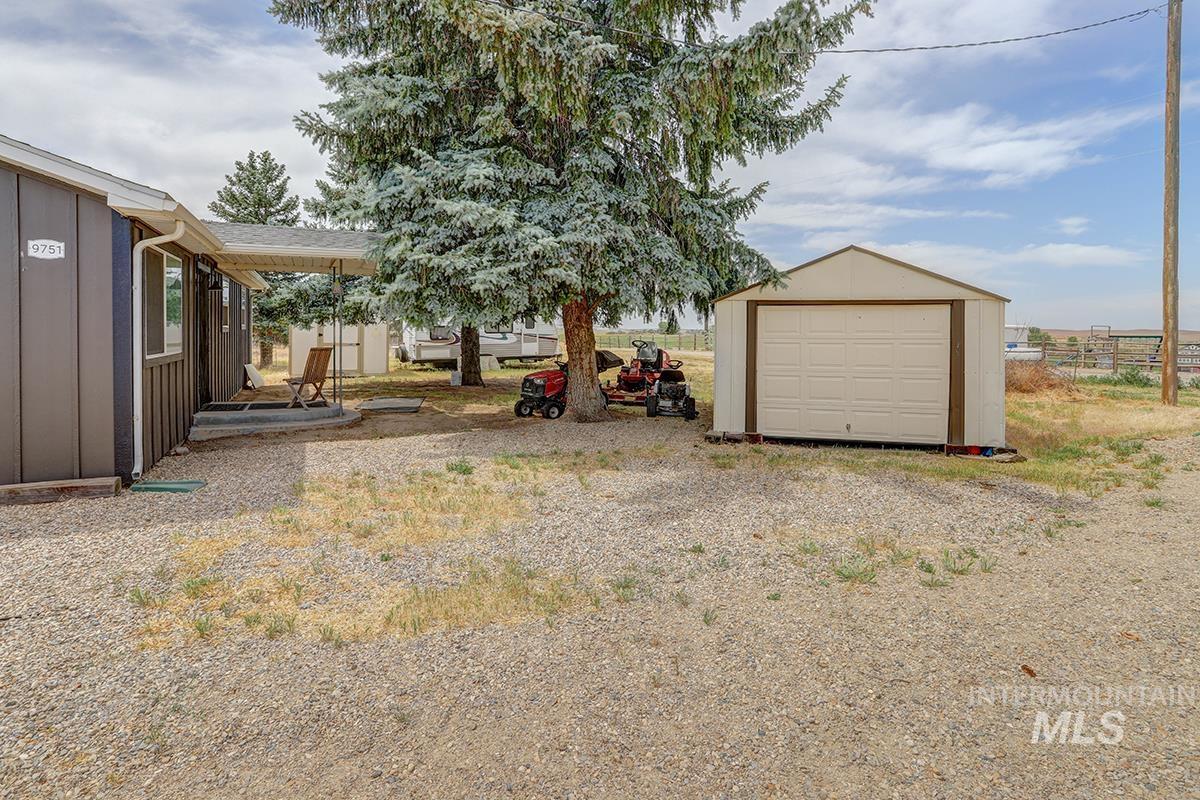 9751 Gloria Road Middleton, ID 83644 - Photo 18 of 42
