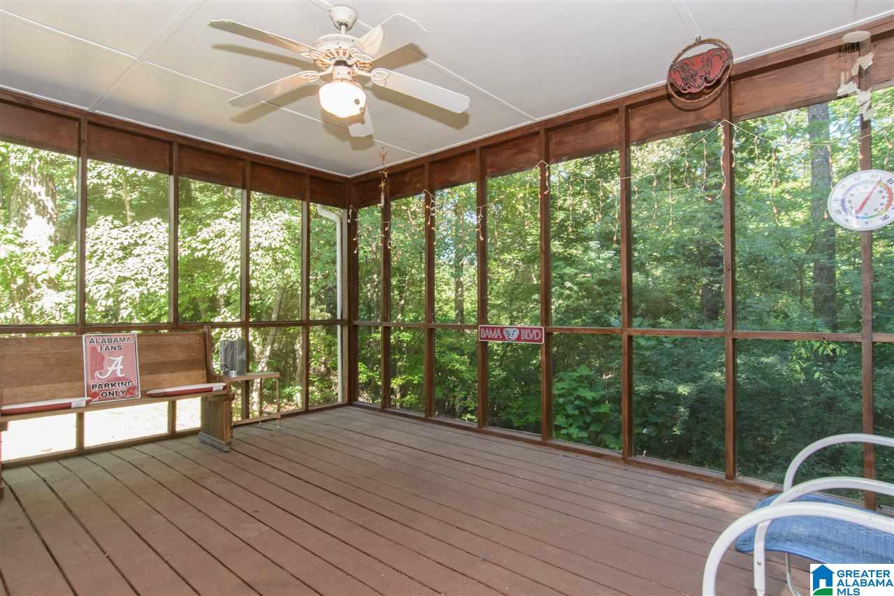 417 Michael Road Southwest Leeds, AL 35094 - Photo 4 of 34